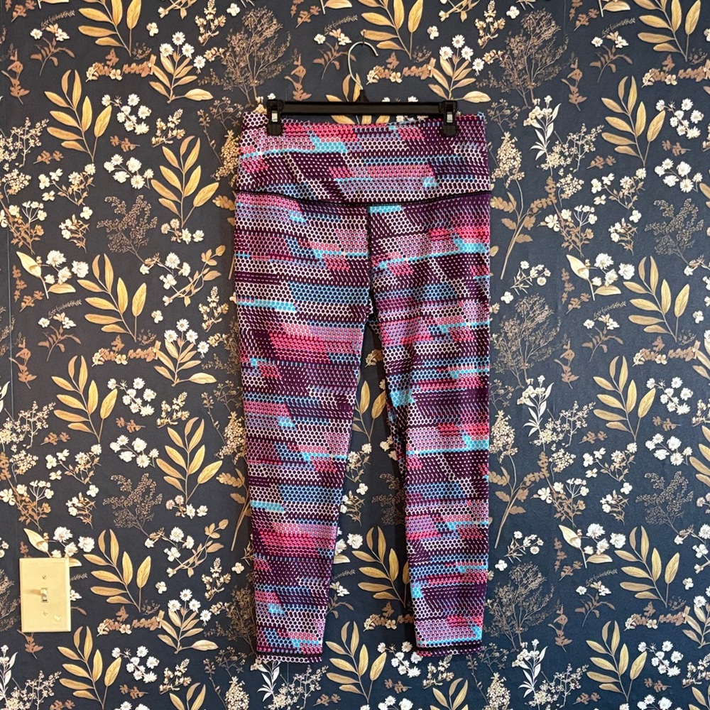 Victoria's Secret VSX Sport Pink Purple Teal Patterned Leggings Size L